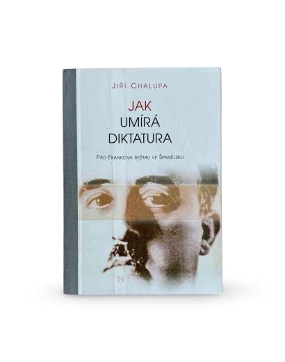 Jak umírá diktatura